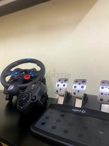 Logitech G29 Driving Force Racing Wheel + Shifter – Like New