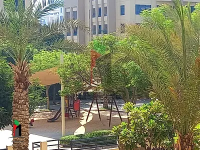 Well Maintained| Pool View| Vacant| Chiller Free