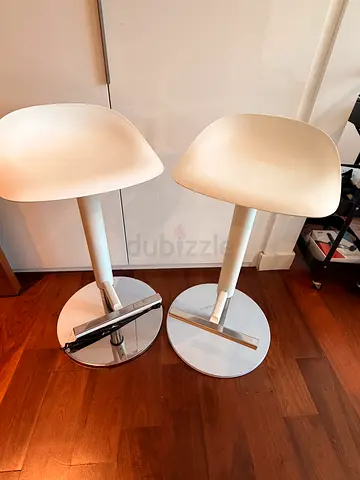 IKEA JANINGE Bar Stools (Set of 2) – White, Barely Used
