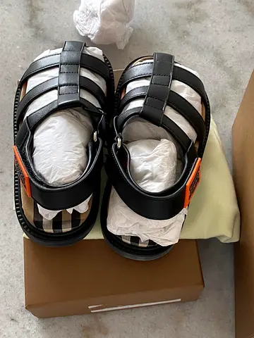 Sandales kids Burberry new original