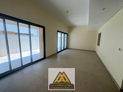 تاون هاوس فاخر داخل مجتمع سكني راقٍ بتصميم عصري ومساحات واسعة تناسب العائلات صيانة فري موقع هادئ