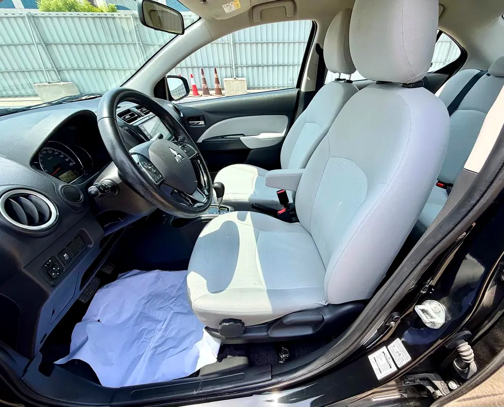Mitsubishi Attrage 2023