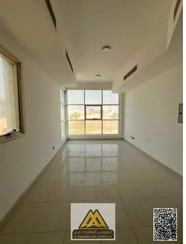 Spacious area | Prime location | Air conditioning | View