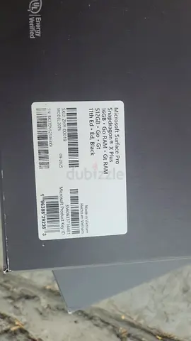 Microsoft Surface Pro (11th Gen) - 16GB RAM, 512 GB, Black ZHY-00019