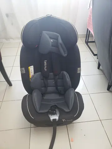 Teknum convertible infant car seat - good used condition