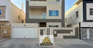 Villa for annual rent in Al Yasmin - 5 spacious master bedrooms | Independent maid's room.