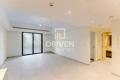 High Floor | Sea and Sunset View | Spacious