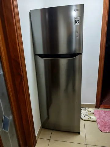 LG Top Freezer Refrigerator - Stainless Steel, Good Condition