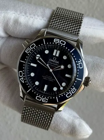 Omega Seamaster Diver 300m James Bond 60th Anniversary 1:1 Clone With box and card