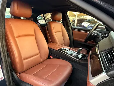 صورة مصغرة 12 لـ 2014 BMW 5-SERIES