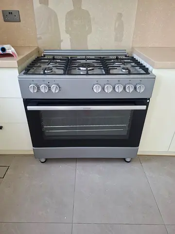 Gorrenje top gas oven electric cooker 5 burner same like new condition for sale