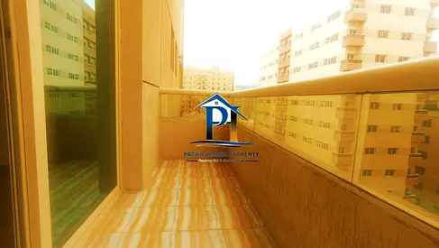 Near Central school 🏫 🏫 🏫 🎒 🎒 2bhk available gym pool and all facilities Rent 58k