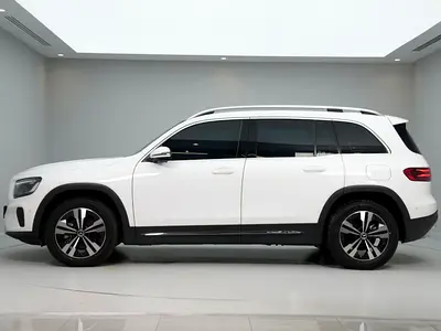 Mercedes-Benz GLB 200, миниатюра 2