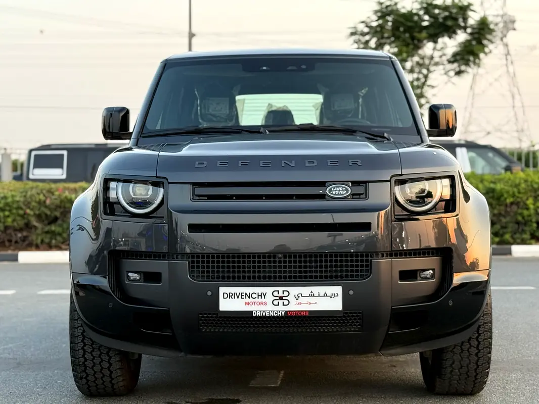 Land Rover Defender 2026