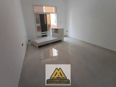 A unique opportunity: a spacious apartment with a practical design and comfortable layout, located in a vibrant area close to all essential services a