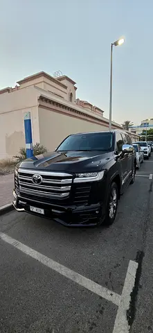 Toyota Land Cruiser VXR 2026 GCC Specs - Brand New Luxury 4x4