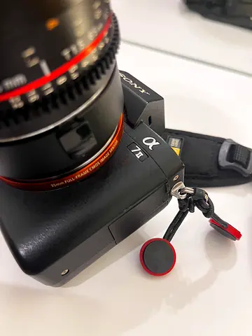 Sony Alpha a7 II + Samyang 1.5 85mm Cine Lens