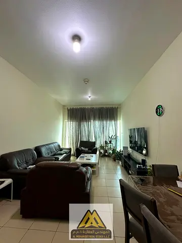 Two bedrooms and a living room, closed kitchen, two bathrooms, balcony
