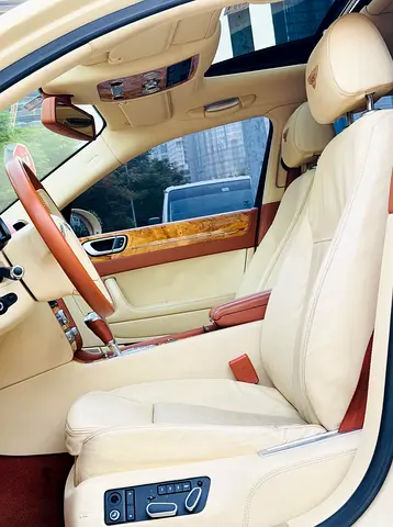 2011 Bentley FLYING SPUR — фото 10