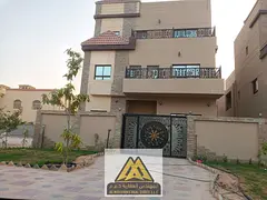 Luxury commercial villa with spacious areas and a rooftop terrace in a strategic location suitable f