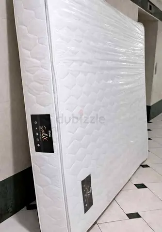 New King Size Top Pillow Spring Mattress