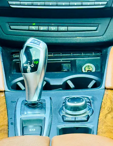 2013 BMW X6 缩略图 17