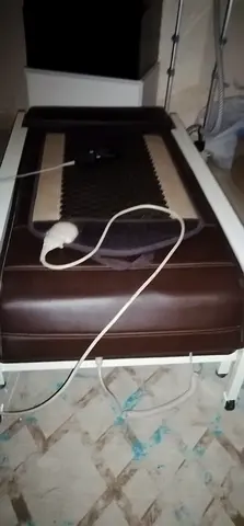 H. one medical electronic back massager bed  pad with control - good condition