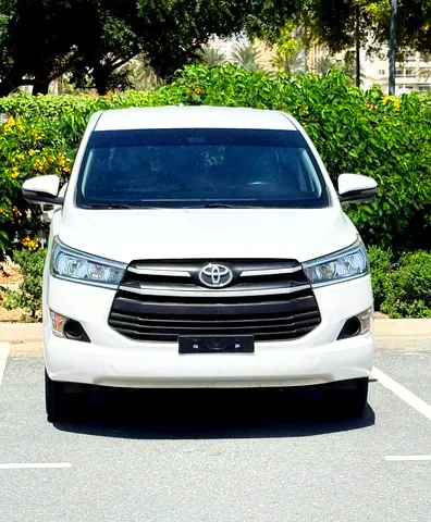 Toyota Innova SE+ Cash, Bank finance | Low Mileage