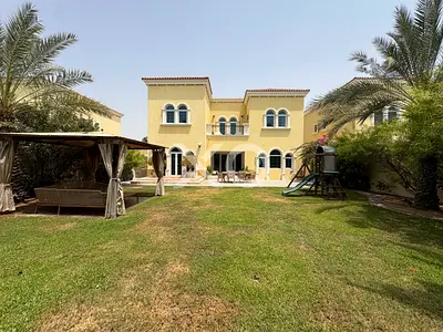 Mature Garden | Internal | Great Condition