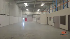 Ready Warehouse | 5,300 Sq.Ft. | 19 kW Power | 7m Height | DIP 1 | Ready Offices
