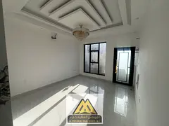 For sale: 5-bedroom villa with modern design, high-quality finishes, practical and comfortable inter