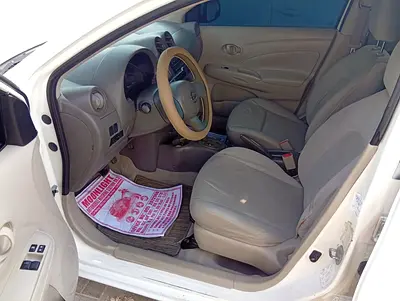 2013 Nissan SUNNY 照片 7