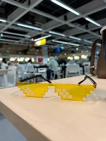Minecraft sunglasses yellow color