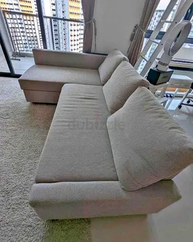 Comfortable L-Shaped Sectional Fabric Sofa in Grey