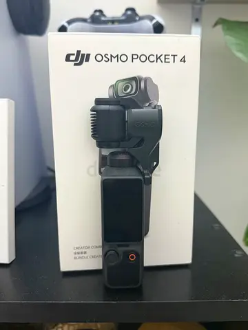 Dji pocket 4 combo pack on sold