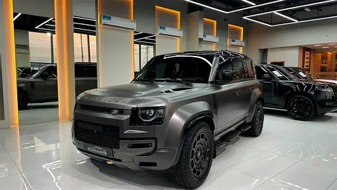 2025 Land Rover Defender 110 Octa P635 - Canadian Specs - Brand New
