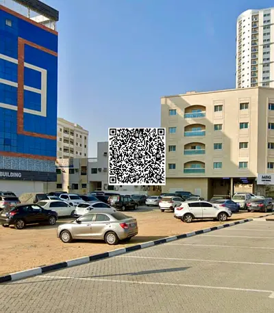 On a main street / large area / commercial and residential permit / very special location