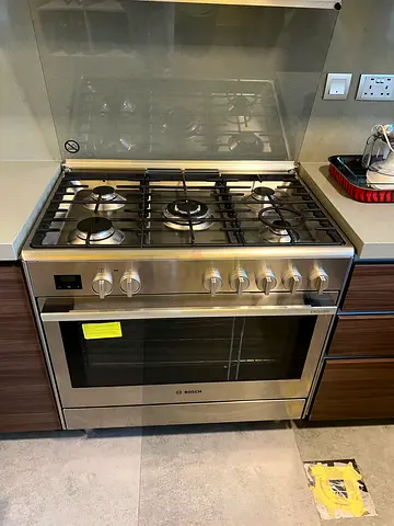 Bosch series’8 top gas oven is electric cooker for sale