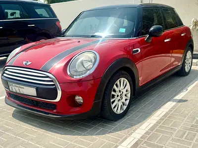 2016 MINI Cooper GCC Specs - Pristine Condition