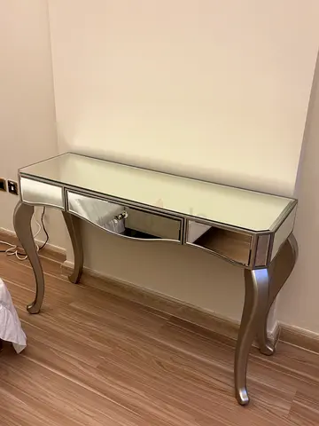 Mirrored Glass Top Console Table with Curved Legs