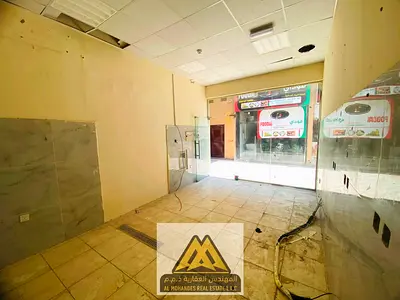 إذا كنت تبحث عن محل تجاري بموقع مميز وسعر مناسب لبدء مشروعك أو توسيع نشاطك التجاري، فإن هذا المحل في منطقة الحميدية يعد فرصة رائعة. يقع بجوار أبراج جا