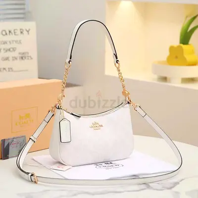 Master copy - White Coach Shoulder Bag with Detachable Crossbody Strap - Excellent Condition