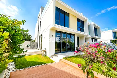 Closed Balcony | Vacant | Golf Course Community