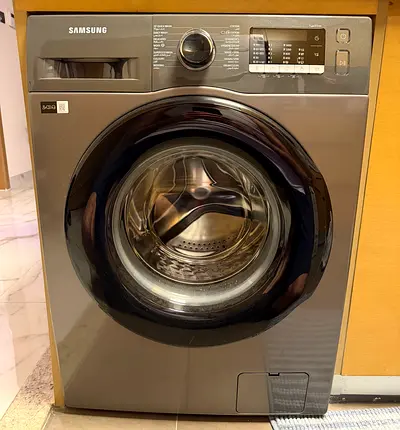 Samsung Front Load Washing Machine - 8kg, Good Condition