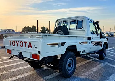 2026 Toyota LAND CRUISER — миниатюра 7