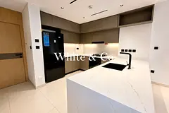 1B+Study |Big Terrace| Direct Pool Access