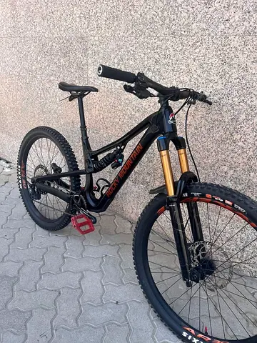 Altitude Carbon 27.5 Mountain Bike (Frame shown) - Carbon 70 Coil