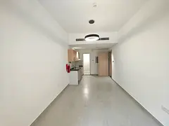 Spacious Studio | 12 Cheques | Karama