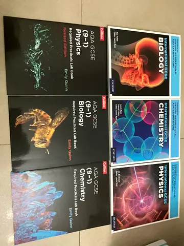 GCSE / IGCSE Biology, Chemistry Physics textbooks and AQA required practicals lab books - set of 6