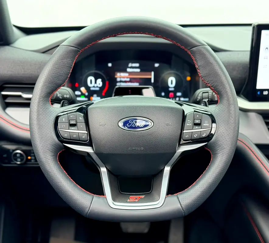 Ford Explorer 2025